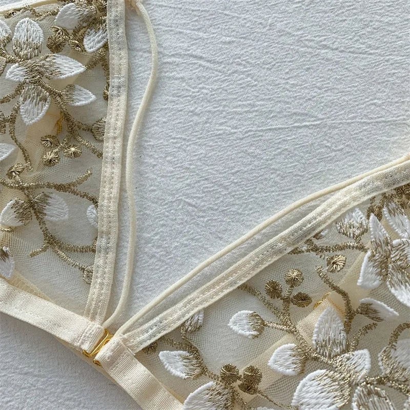 Backless Elegance Lace Bra Set